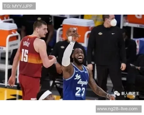 欧联杯精彩对决AC米兰狂胜曼城四球神扑瞬间引发全场沸腾